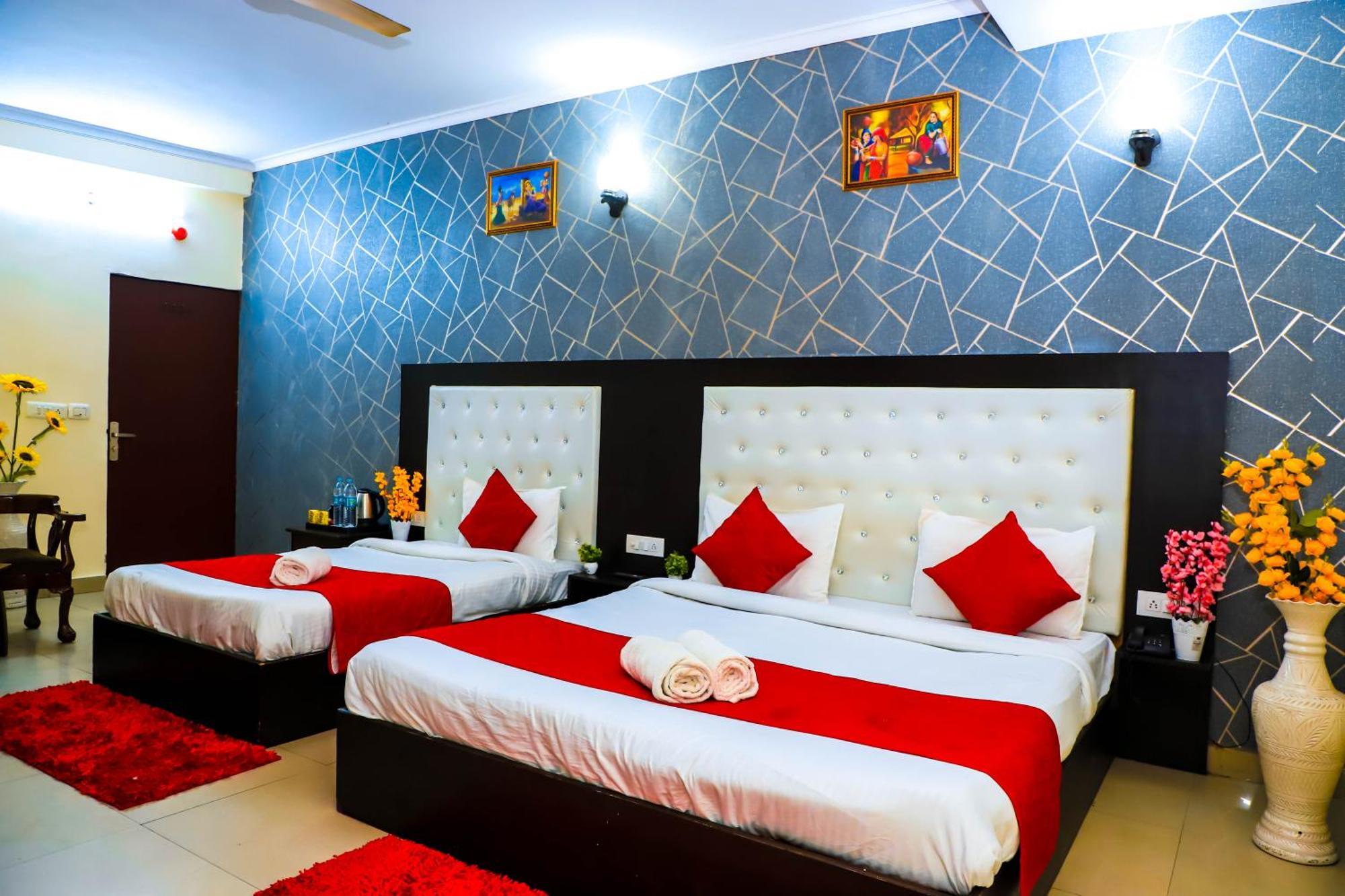 Hotel Global Inn By Quality Inn Nueva Delhi Exterior foto